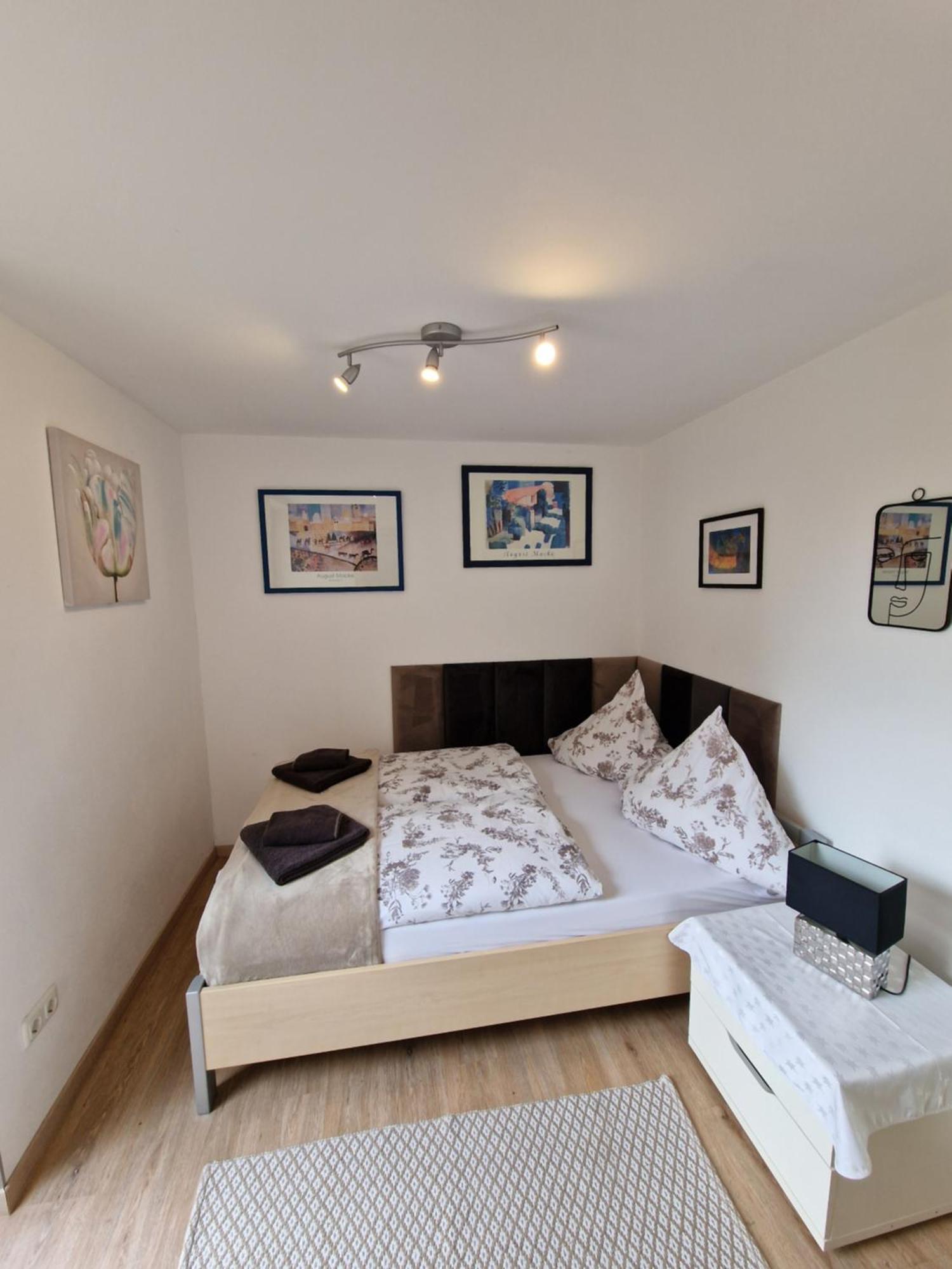 Privatwohnung Rybczynski Apartment Undenheim