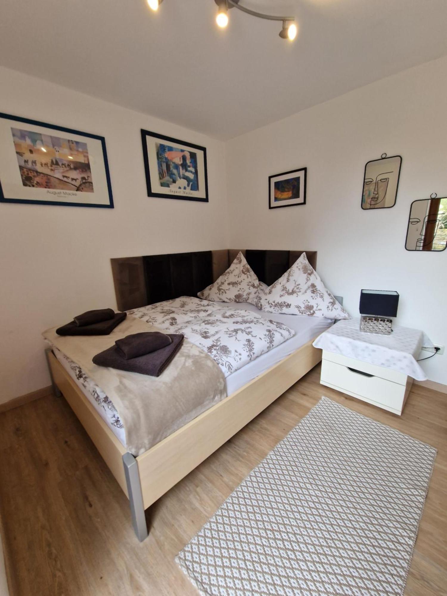 Privatwohnung Rybczynski Apartment *