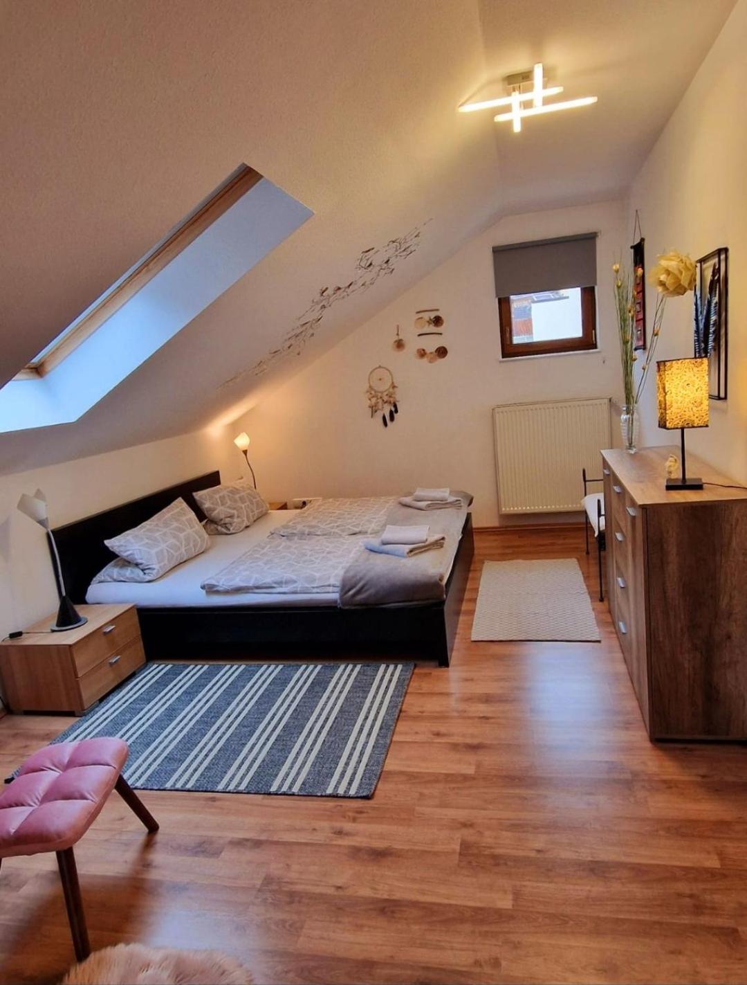 Privatwohnung Rybczynski Apartment Undenheim