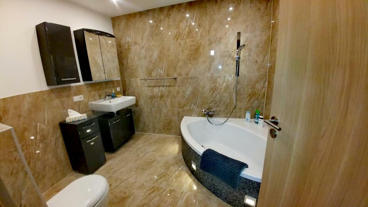 Apartment Privatwohnung Rybczynski
